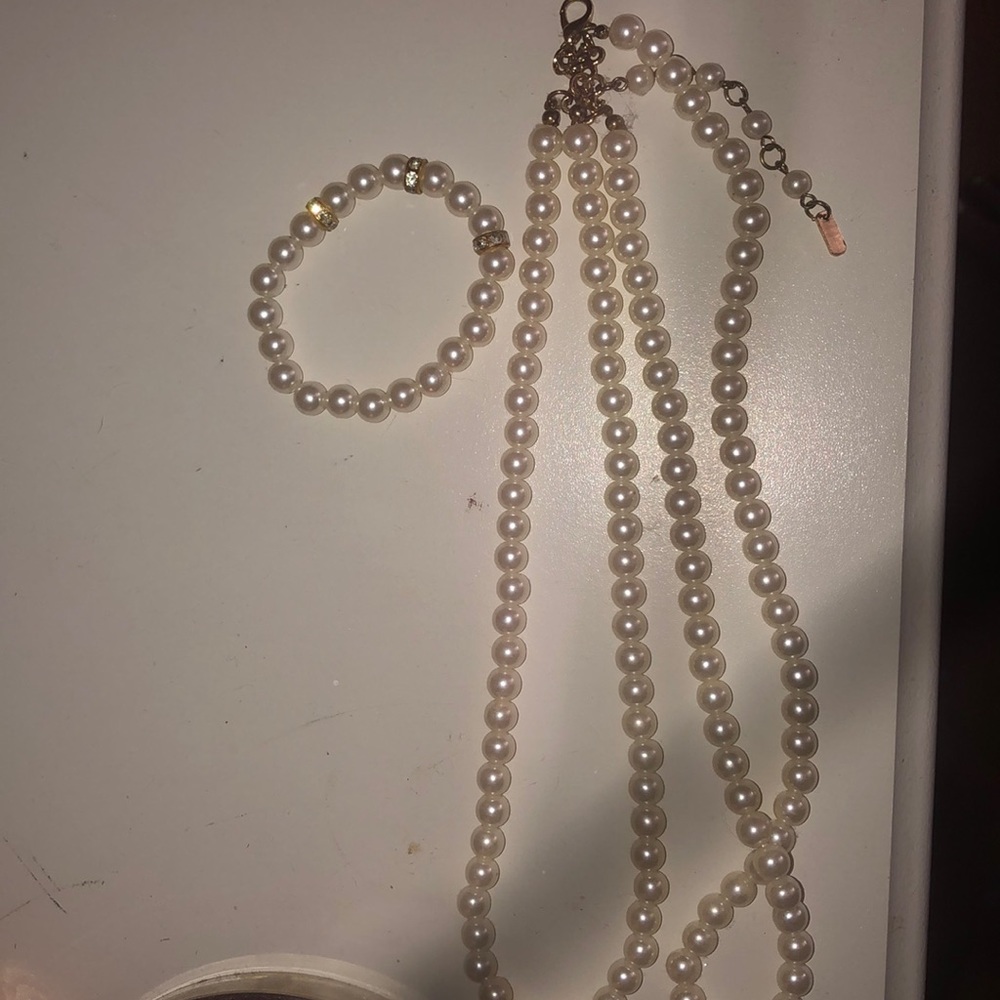 Pearl set